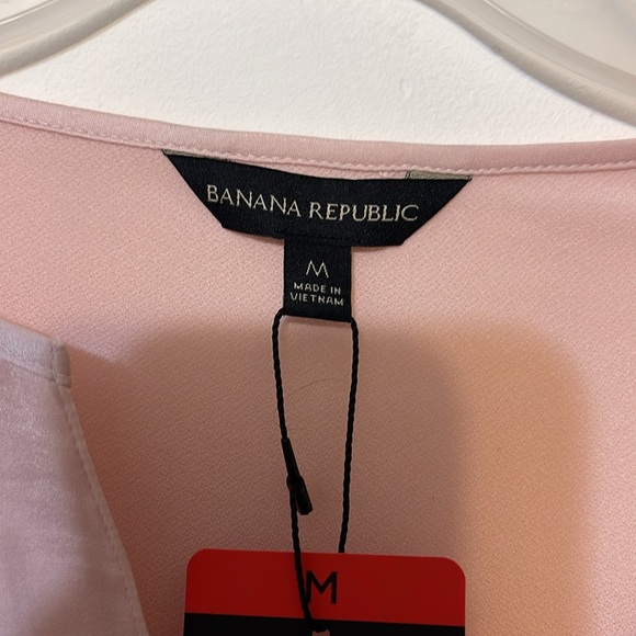 Banana Republic Blush Pink Women's Blouse - Picture 3 of 4